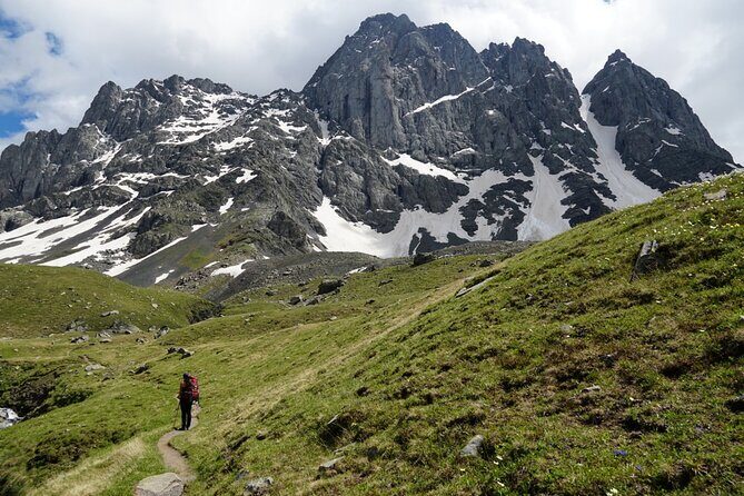Kazbegi & Juta, 2-day tour. (easy hikings) - Authentic Experiences and Traveler Insights