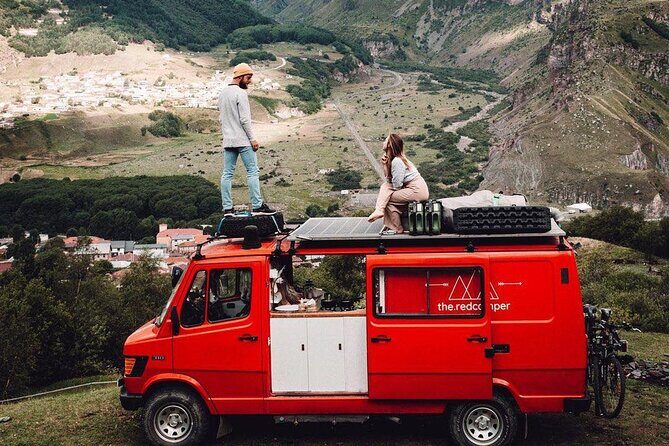 Kazbegi & Juta, 2-day tour. (easy hikings) - The Sum Up
