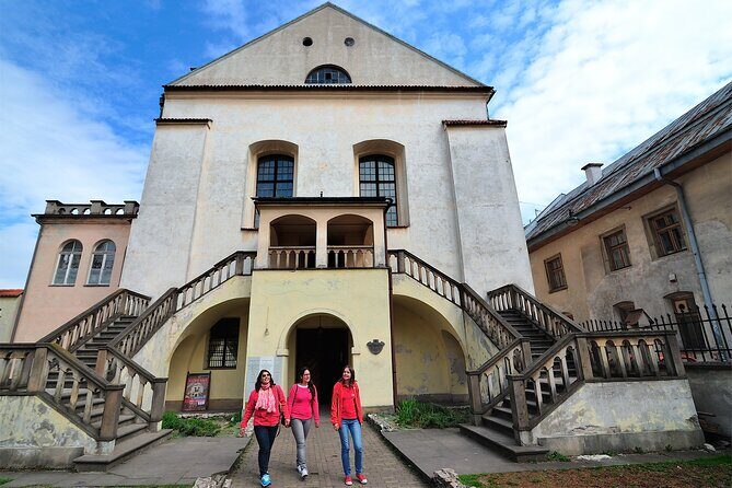 Kazimierz Jewish Quarter of Krakow with Schindlers Movie Spots - Discover Krakow’s Kazimierz Jewish Quarter with a Focus on Schindler’s Movie Spots