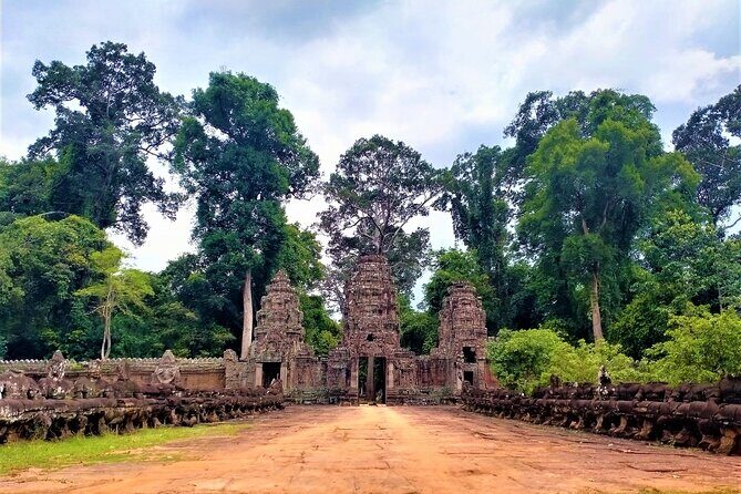 Kbal Spean Trekking Tour with Banteay Srei and Landmine Museum - FAQs