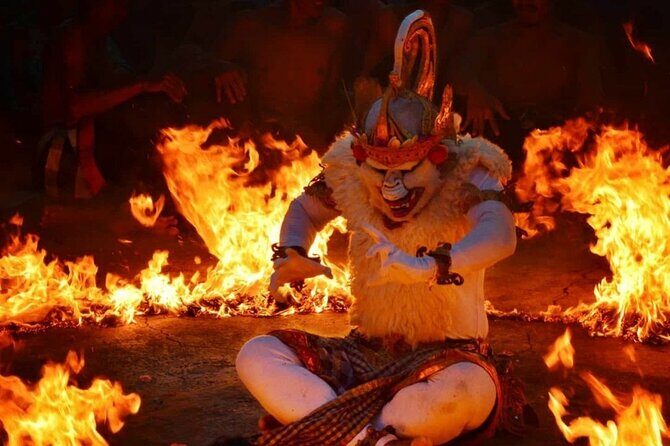 Kecak Fire Dance and Uluwatu Temple Private Half Day Tour - Stop 4: Jimbaran Seafood Dinner