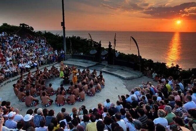 Kecak fire dance in Uluwatu - Detailed Itinerary Breakdown