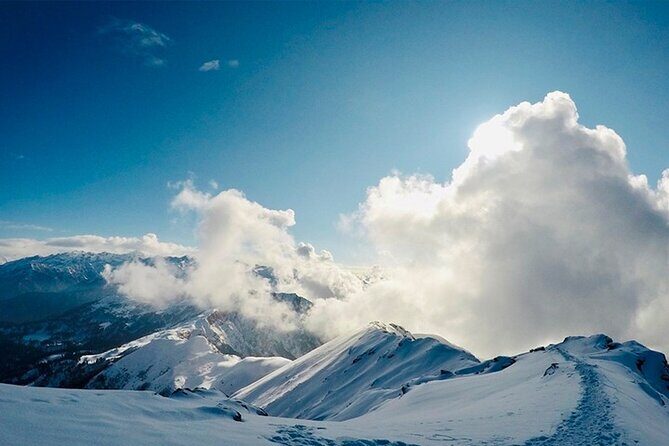 Kedarkantha Trek - Kedarkantha Trek: An Adventure for All Seasons in Uttarakhand and Himachal Pradesh