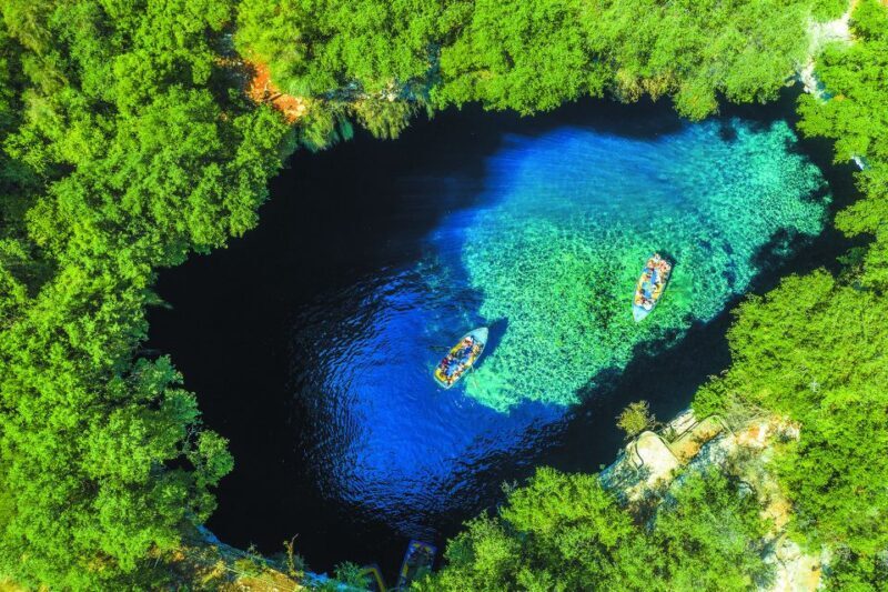 Kefalonia Highlights Robola Winery, Melissani & Fiscardo - Kefalonia Highlights Robola Winery, Melissani & Fiscardo: An In-Depth Review