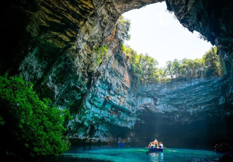 Kefalonia: Island Sightseeing Bus Tour with Hotel Transfer - Authentic Experiences and Real Feedback