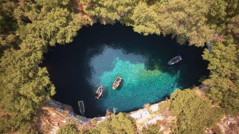 Kefalonia: Island Sightseeing Bus Tour with Hotel Transfer - Who Should Consider This Tour?