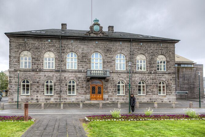 Keflavik International Airport Private Transfer - A Close Look at the Experience