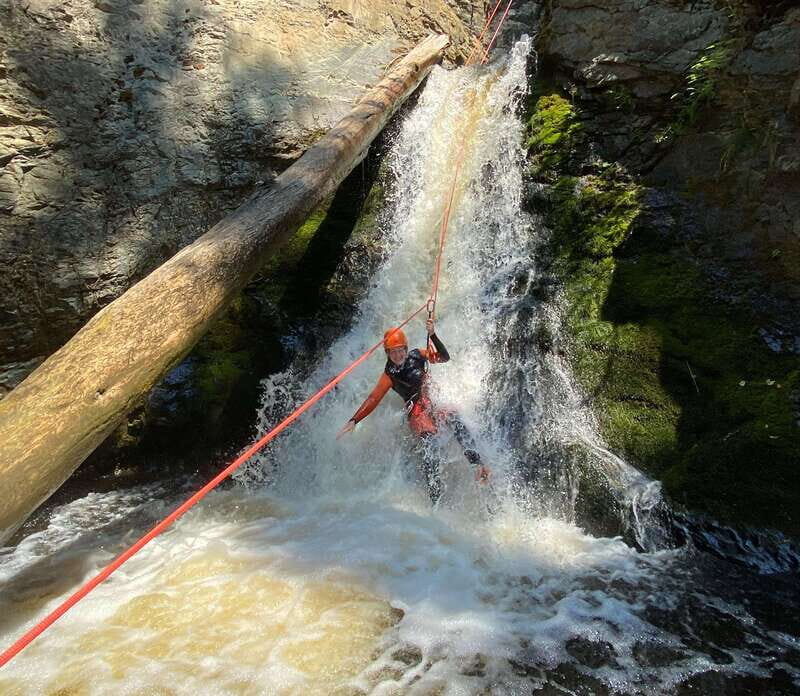 Kelowna: Adrenaline Canyoning Tour - Kelowna: Adrenaline Canyoning Tour — An Authentic Adventure in British Columbia