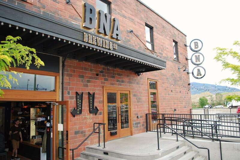 Kelowna: Craft Beer Hop Guided Tour - An Authentic Kelowna Beer Tour Experience