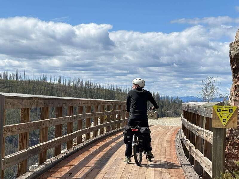 Kelowna: E-Bike Rental with In-App Navigation Guide - Key Points