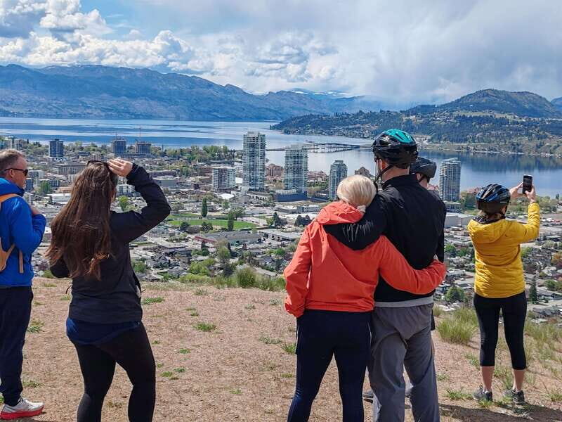 Kelowna: E-Bike Rental with In-App Navigation Guide - An In-Depth Look at the Kelowna E-Bike Experience