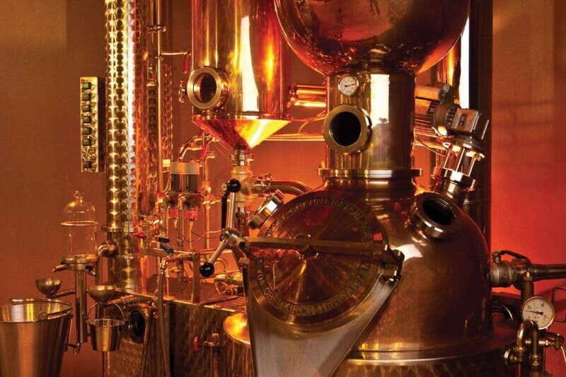 Kelowna: Full-Day Wine, Cider, Spirits, and Beer Tour - Exploring Kelowna’s Beverage Scene with a Full-Day Tour