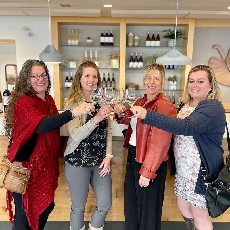 Kelowna: Lake Country Half Day Guided Wine Tour - Transportation and Comfort