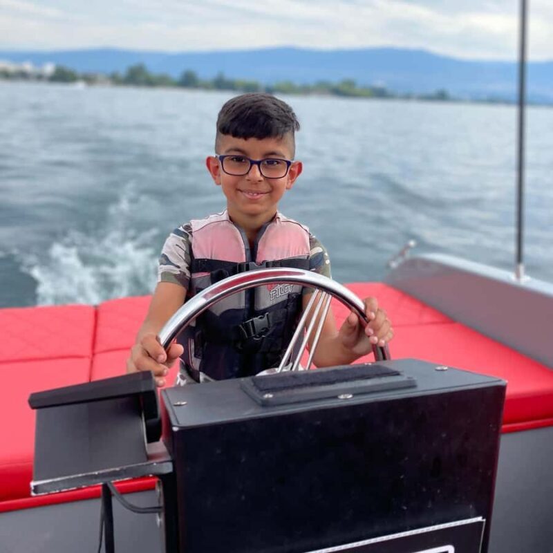 Kelowna: Two Hour Private Boat Cruise - Kelowna: Two Hour Private Boat Cruise – A Clear Favorite for Calm, Privacy, and Scenic Views