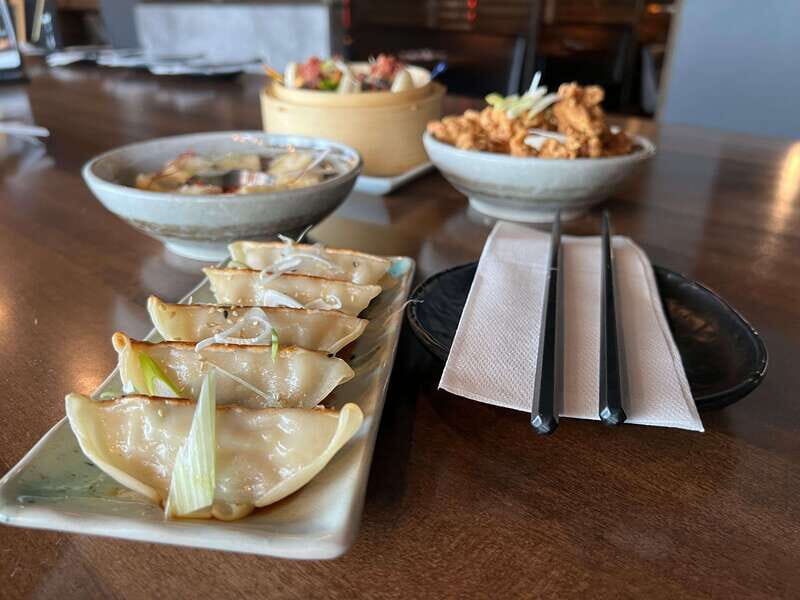 Kelowna: Ultimate Kelowna Food Tour - Drinks & Pairings