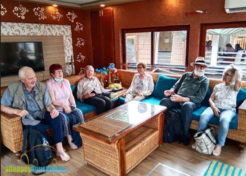 Kerala:- 03 Days Periyar and Alleppey Houseboat Cruise Tour - What Makes This Tour Stand Out?