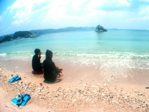 Kerama Islands National Park Diving/Snorkeling tour (Hotel pick-up) - The early Naha pick-up and the port start