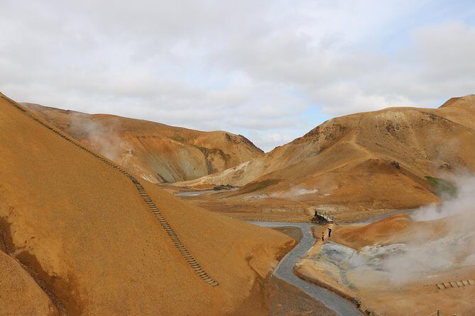 Kerlingarfjöll Highlands Day Tour in a 4X4 from Akureyri - FAQ