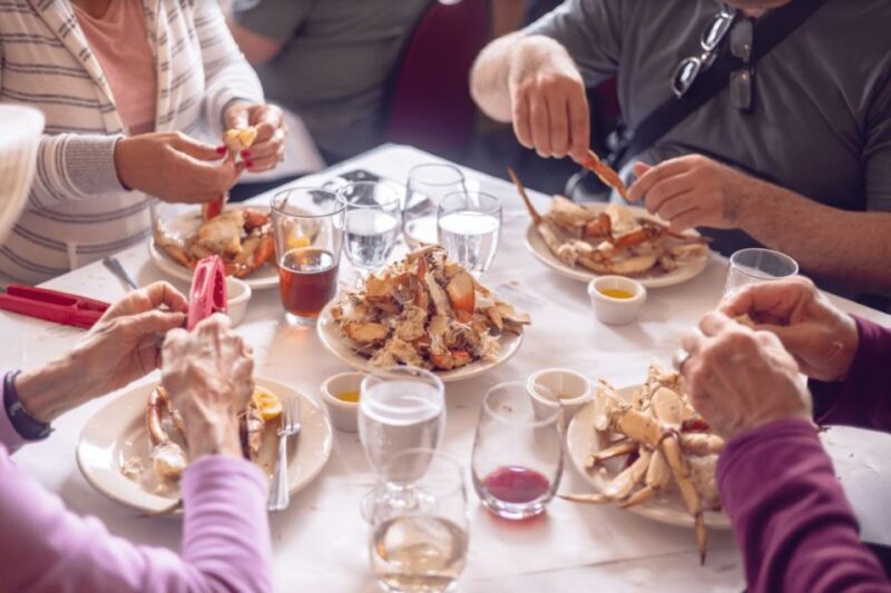 Ketchikan: Wilderness Boat Cruise and Crab Feast Lunch - An Introduction to the Experience