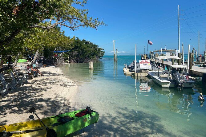 Key Largo and Islamorada Private Tour by Cabriolet Bus - Experience the Florida Keys without the Long Drive
