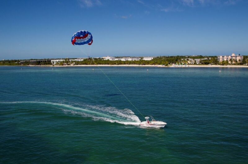 Key West Parasailing at Smathers Beach - Who Will Love This Experience?