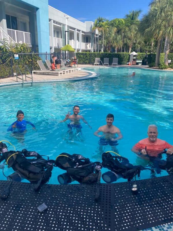 Key West: Scuba Diving Refresher Course - Key West: Scuba Diving Refresher Course — A Practical Guide for Returning Divers