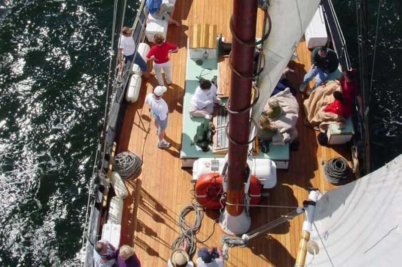 Key West's Classic Windjammer Day Sail - Key Points