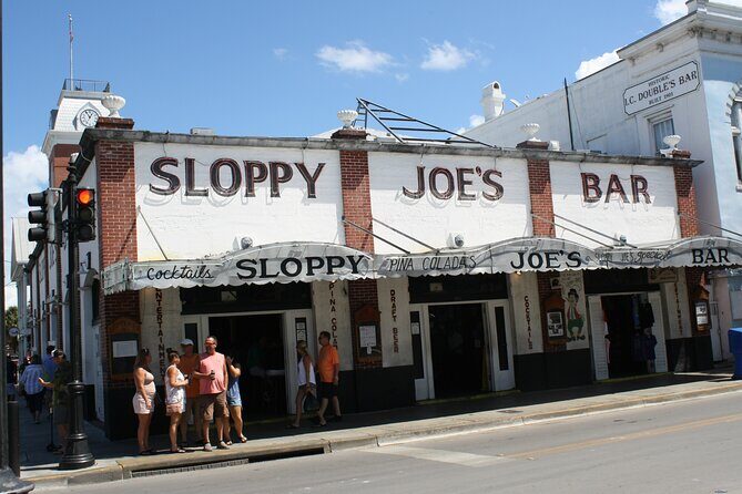 Key Wests Old Town Treasures: A Self-Guided Audio Tour - Exploring Key West’s Old Town: A Deep Dive