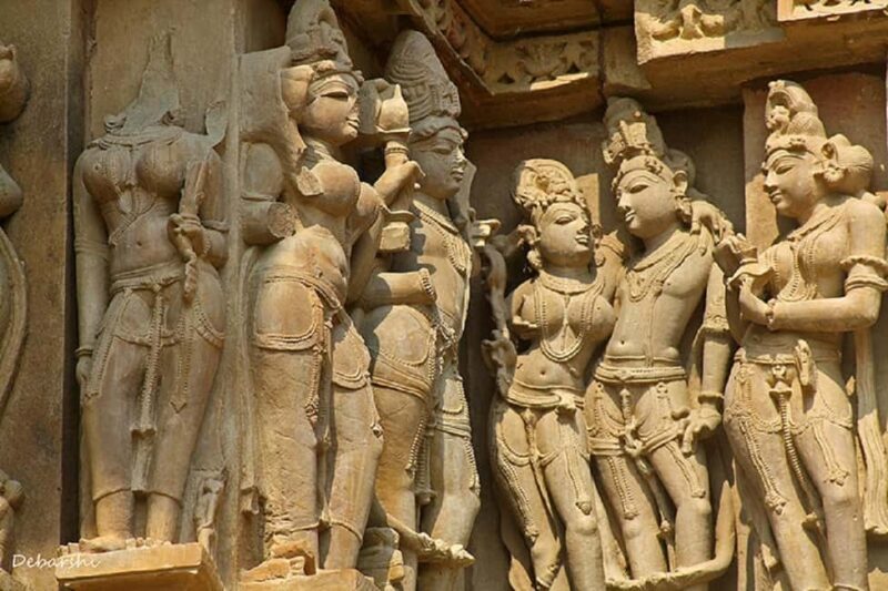 Khajuraho: Private Kamasutra Temples Day Tour with Guide - Exploring Khajuraho’s UNESCO-Listed Temples