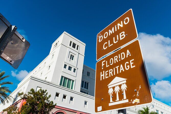 Kid-friendly Miami City Highlights Guided Tour for Families - A Close Look at the Miami Kid-Friendly Tour