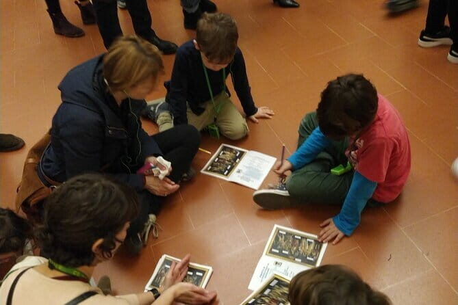 Kids treasure hunt in Uffizi museum Private and Skip the line! - A Fun-Filled, Family-Friendly Visit to the Uffizi: Private Kids Treasure Hunt