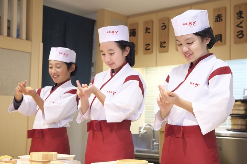 KidZania Koshien Admission Ticket - Picking a shift that fits your family