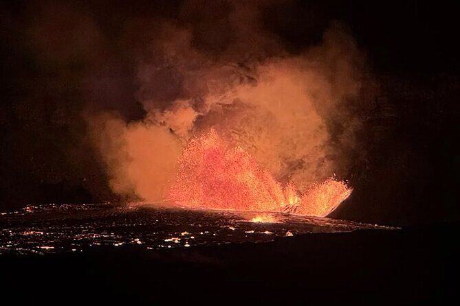 Kilauea Volcano Eruption - 105 Min Heli Tour-Doors Off or On - An In-Depth Look at the Tour