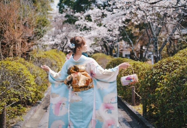 Kimono Rental (Kyoto/Provided by Kimono Rental Kanwa Yasaka Shrine) - At a glance
