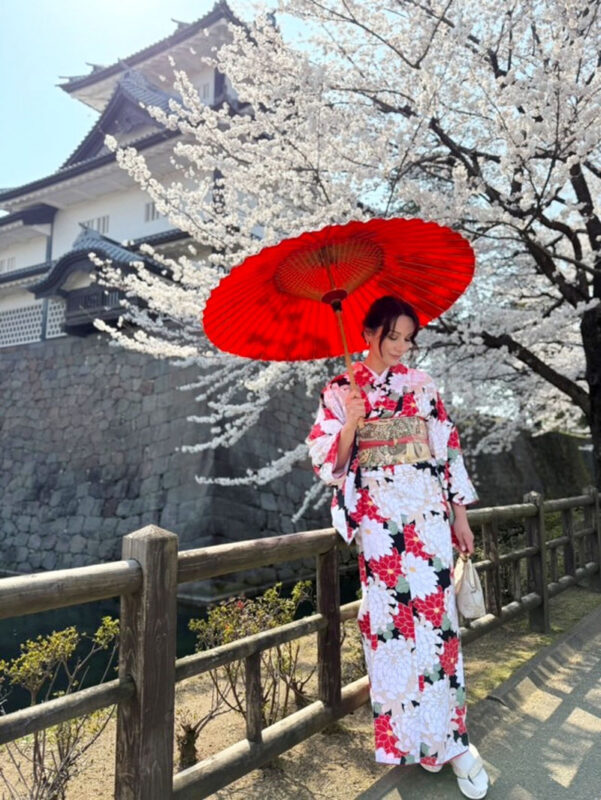 Kimono Rental (Provided by Kimono Rental wargo Kanazawa Korinbo Branch) - Who will get the most from this rental