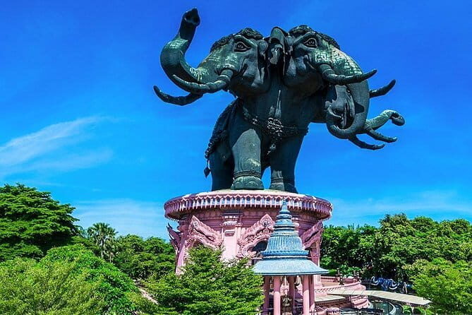 King Power Mahanakhon Skywalk Admission Ticket - Who Should Visit the Mahanakhon Skywalk?