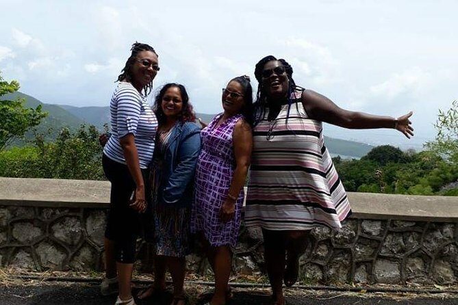 Kingston Airport pick-up - Authentic Experiences from Other Travelers