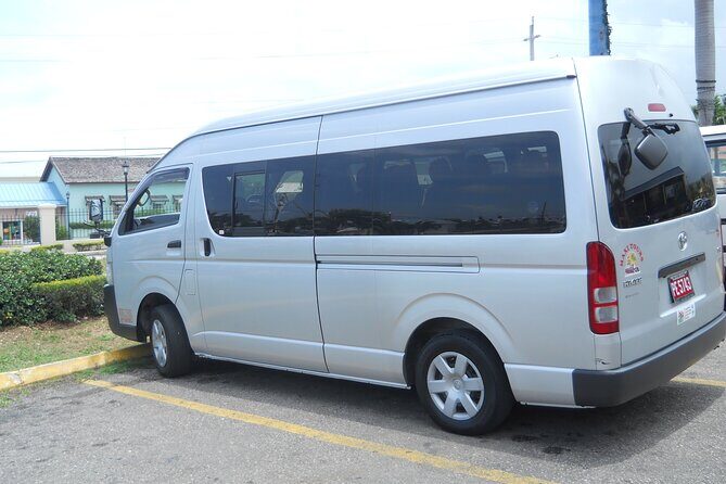 Kingston Airport Transfers to Runaway Bay - Key Points