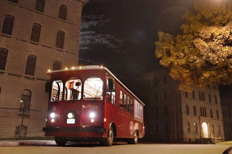 Kingston: Ghosts and Mysteries Trolley Tour - Key Points