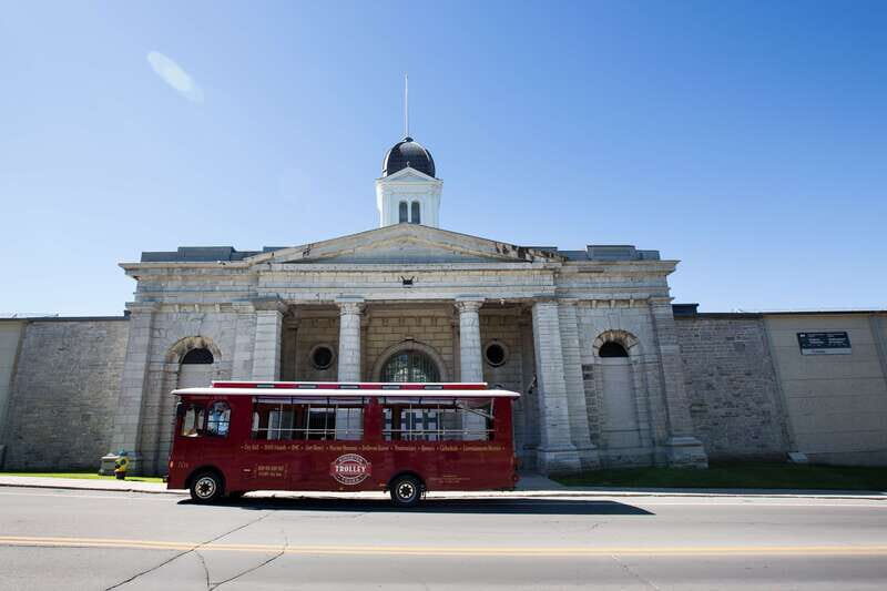 Kingston: Hop-On Hop-Off Trolley Tour - A Deep Dive into the Experience