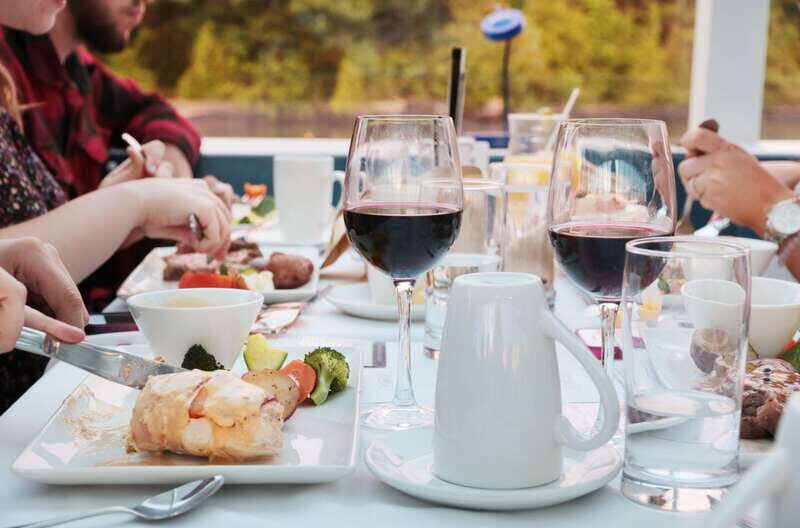 Kingston: Sunset Dinner Cruise - A Detailed Look at the Kingston Sunset Dinner Cruise