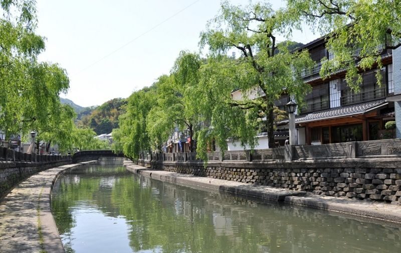 Kinosaki Onsen & Sasayama Castle Town Full-Day Bus Tour - Key points before you book