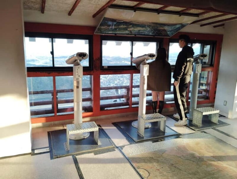 Kintai-Kyo Bridge and Iwakuni Castle with local guide 3h - Discovering Iwakuni: Kintai-Kyo Bridge and Iwakuni Castle in 3 Hours