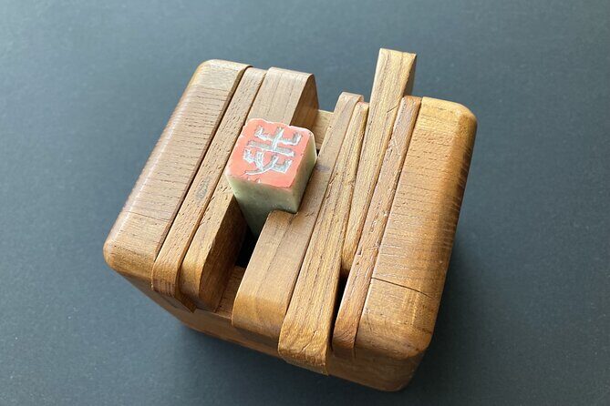 Kintaikyo Bridge, Castle Town and Seal Carving Iwakuni Day Tour - Who This Tour Suits Best