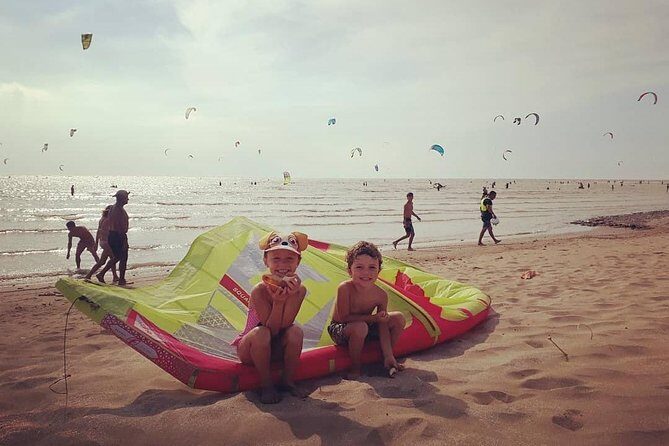 Kitesurf and Surf lessons. Individuals and Groups. Derivatives - What to Expect from the Kitesurf and Surf Lessons Experience