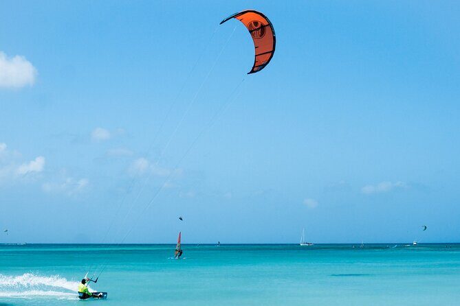 Kitesurfing Lessons in Aruba with Vela Sports - Key Points