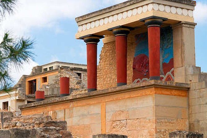 KNOSSOS & HERAKLION CRETE, day professional guided coach tour - A Detailed Look at the Knossos & Heraklion Tour
