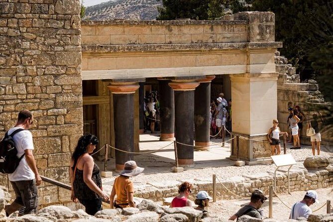 Knossos Museum and Heraklion tour from Rethymno - FAQ