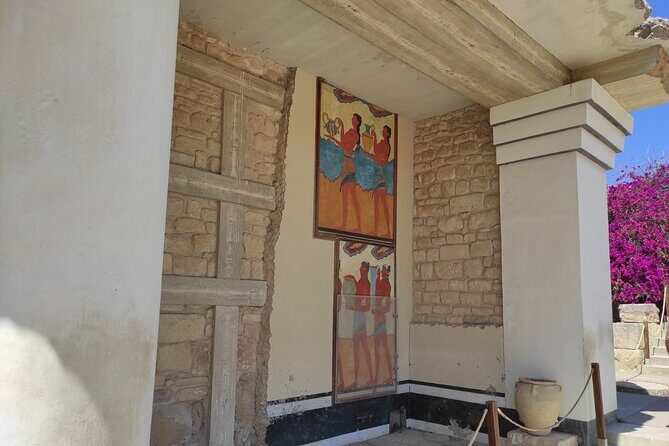Knossos Palace and Heraklion City Guided Tour from Chania - Exploring Crete’s Past and Present: A Deep Dive into the Tour