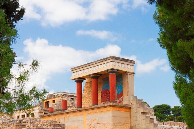 Knossos Palace & Historical Heraklion City Tour, with Old Market - FAQ